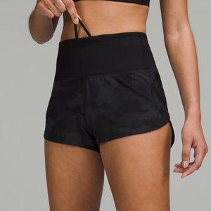 Lululemon High Rise Speed Up Shorts 2.5 Inch